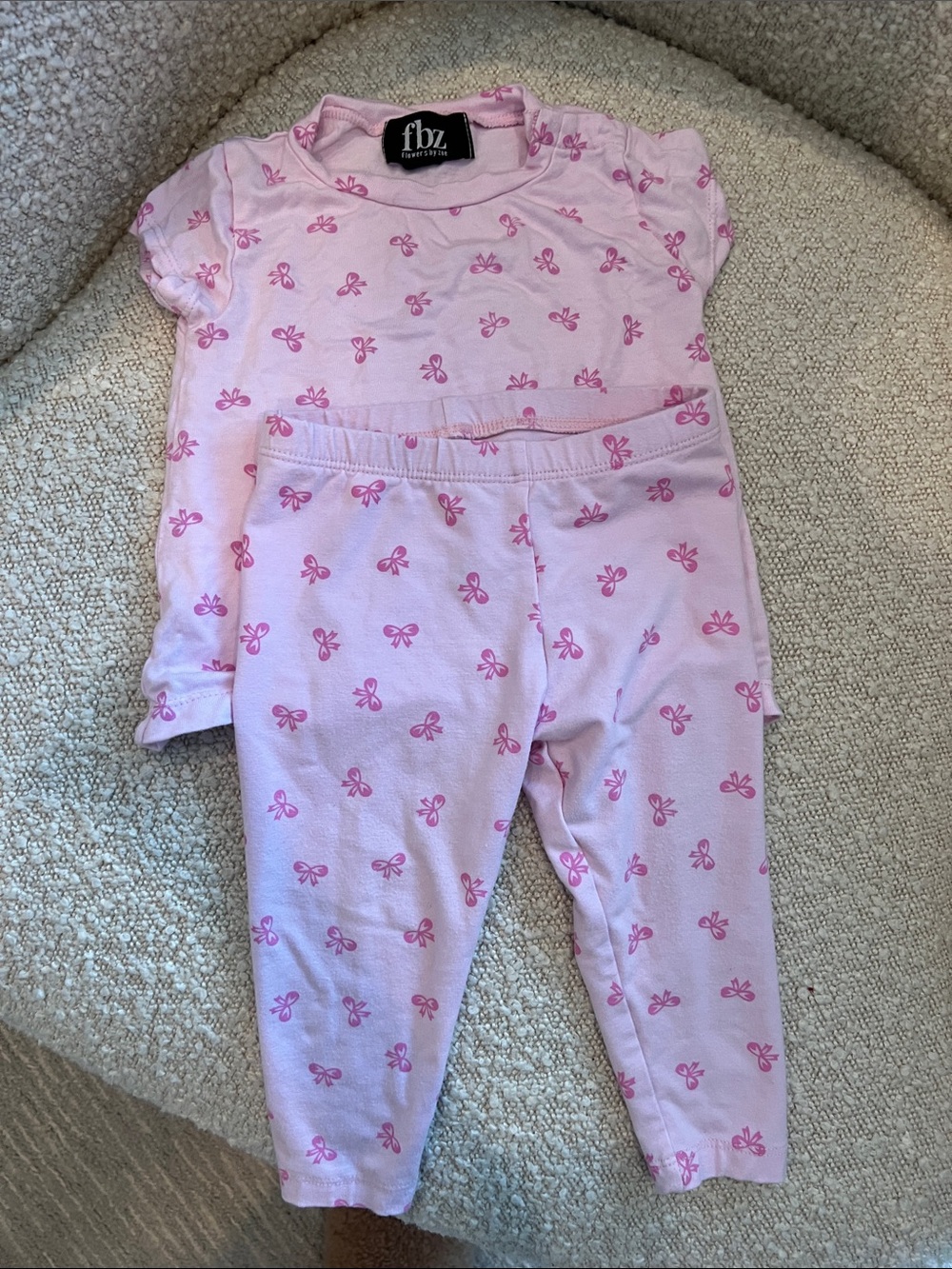 Flowers by Zoe Light Pink Bow Pajama Set 12 months